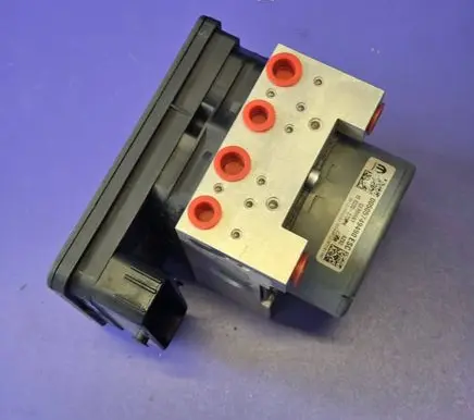 Alfa Romeo Tonale ABS Pump 00505749490 10022027034