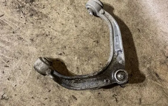 BMW X5 F15 Front lower control arm/wishbone 608216