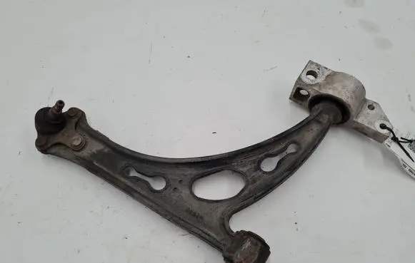 Front lower control arm/wishbone