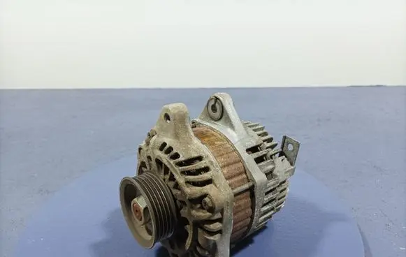 Honda Jazz Generator/alternator AHGA77