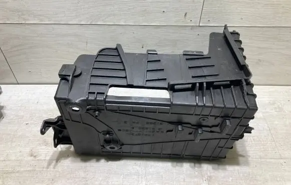 Opel Crossland X Battery tray 9801801880 31288 9163508