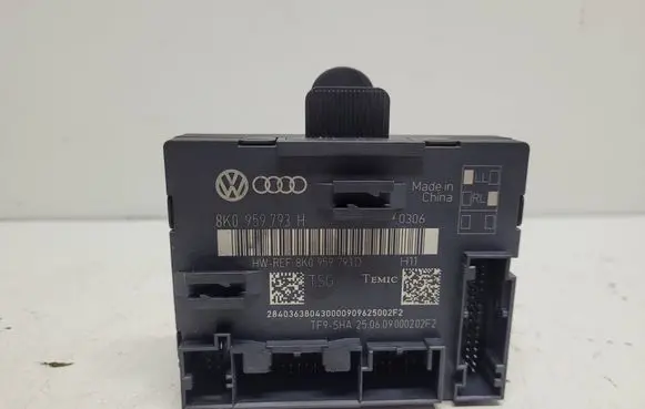 Audi A4 S4 B8 8K Door control unit/module 8K0959793D 8K0959793H