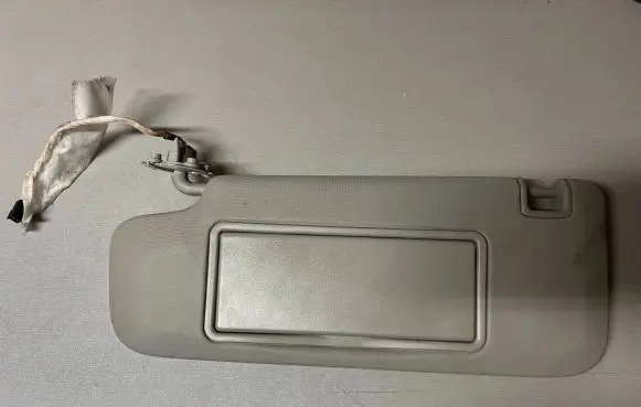 Opel Astra J Sun visor 13370805 13341137 1104075