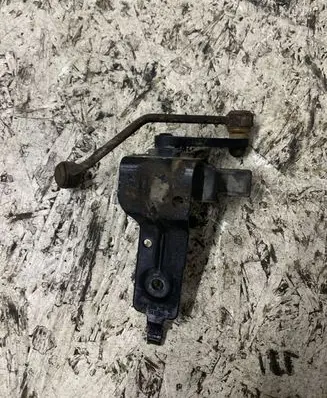 Audi A6 S6 C6 4F Headlight/headlamp level sensor 4F0941285