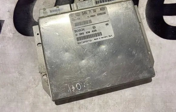 Mercedes-Benz A W168 ABS control unit/module a0225457132