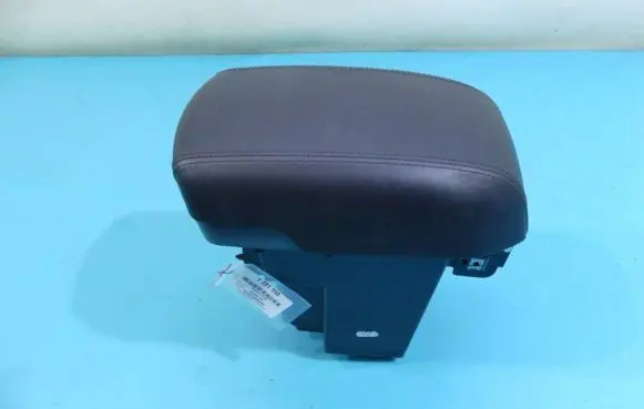 Hyundai ix35 Armrest 84681-2Y000 IMPRK1291150