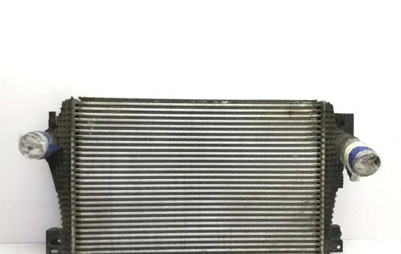 Volkswagen Amarok Intercooler radiator 2H6145804