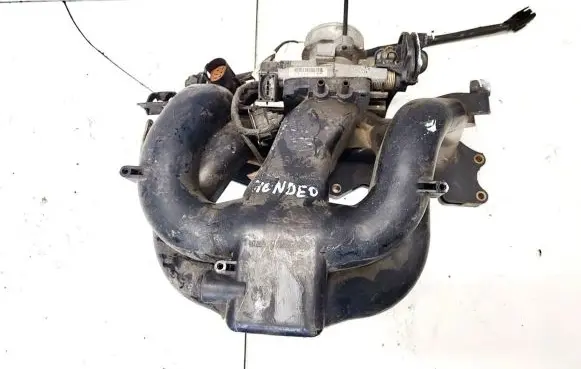 Ford Mondeo MK II Intake manifold 938f9424ne