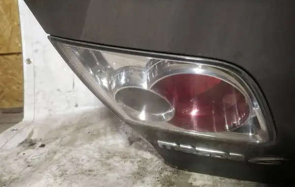 Mazda 6 Tailgate rear/tail lights