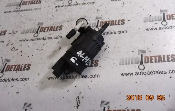 Nissan Almera Tino Windscreen/windshield washer pump 7700430702