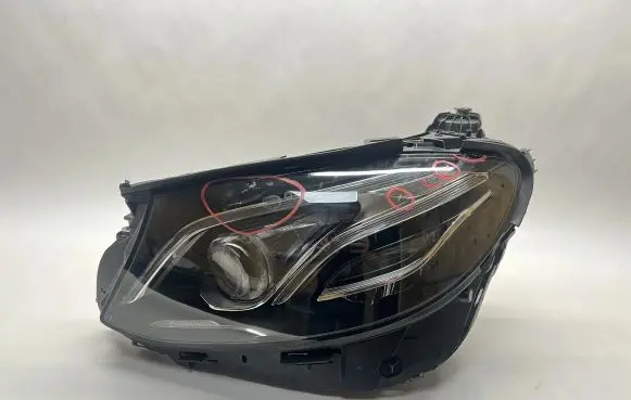 Mercedes-Benz E W213 Headlight/headlamp A2139069708