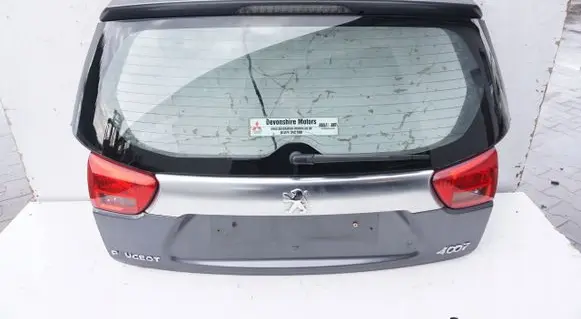 Tailgate/trunk/boot lid