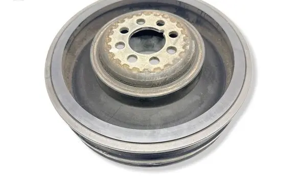 Audi A4 S4 B5 8D Crankshaft pulley 059105251M