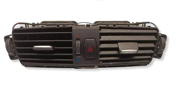 BMW X3 F25 Dash center air vent grill 9184742 9184743 17238711