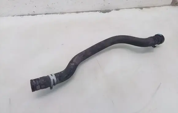 Ford Fusion Engine coolant pipe/hose