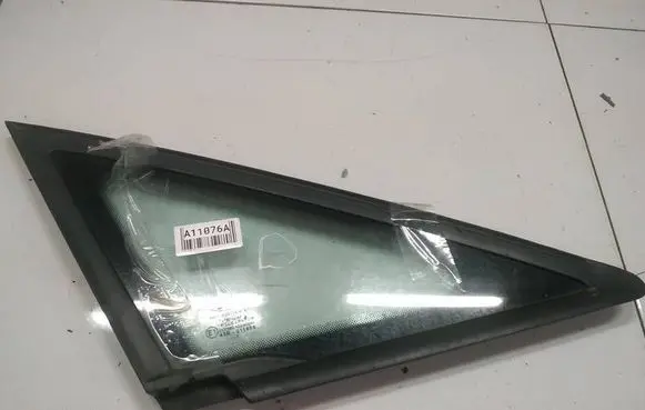 Ford C-MAX II Front triangle window/glass AS2