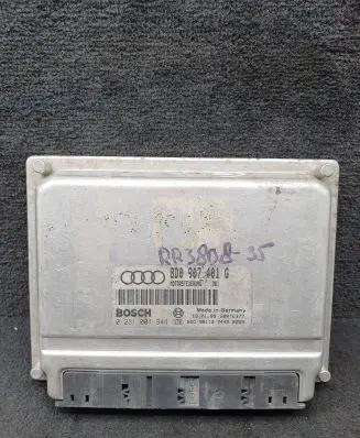 Audi A4 S4 B5 8D Engine control unit/module 8D0907401G 0281001944