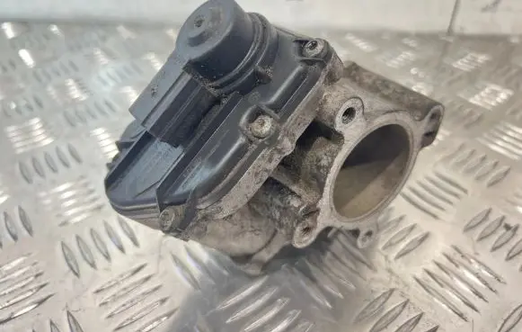 Nissan X-Trail T31 EGR valve 8200797706 H8200327011 A2C53179081