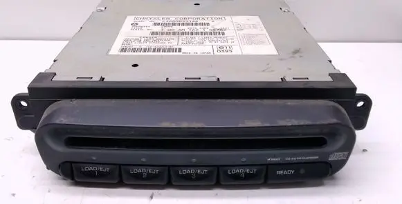 Chrysler Voyager CD/DVD changer P56038531AD T00AM1621N5282 0395