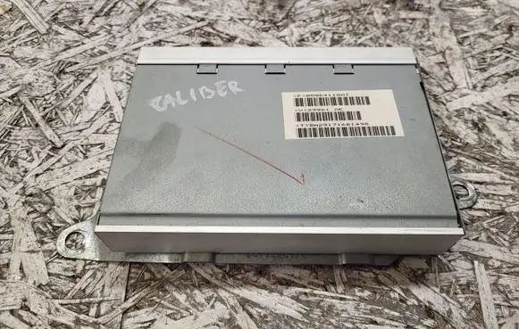Dodge Caliber Sound amplifier 04672377AG