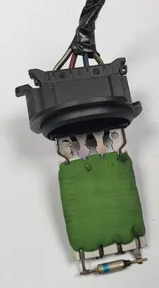 Smart ForFour I Heater blower motor/fan resistor 2R15K