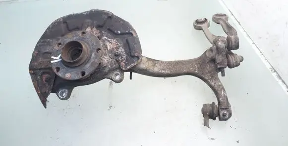 Audi A4 S4 B7 8E 8H Front wheel hub spindle knuckle