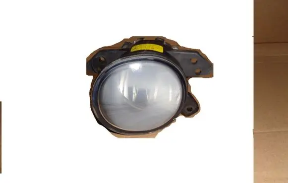Mercedes-Benz CLS C219 Front fog light A2518200856