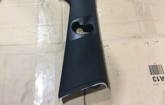 BMW X5 E70 (B) pillar trim (top) 7129752