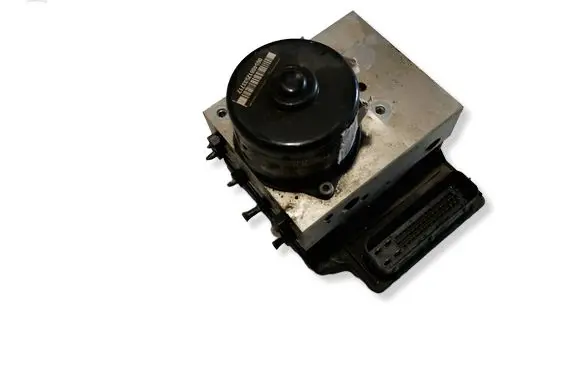 Volkswagen Golf IV ABS Pump 7M3614111 7M3907379B