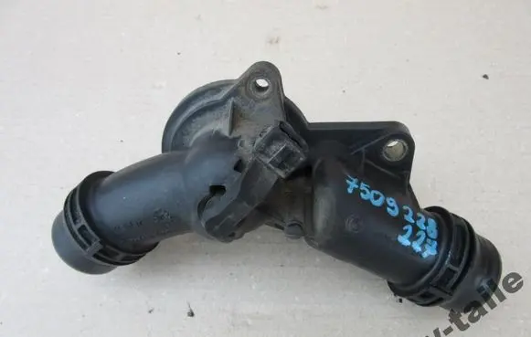 BMW X5 E53 Thermostat/thermostat housing 7509228