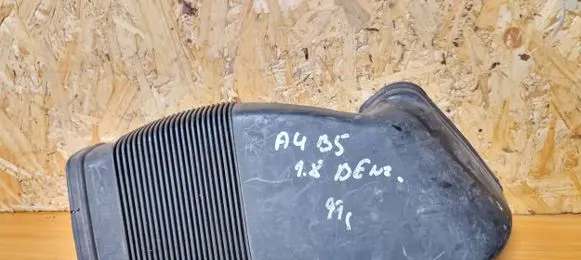 Audi A4 S4 B5 8D Air intake duct part 8d0129617e