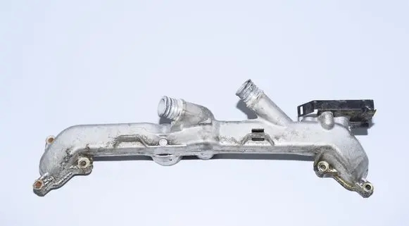 BMW 7 E38 Engine coolant pipe/hose 1702200