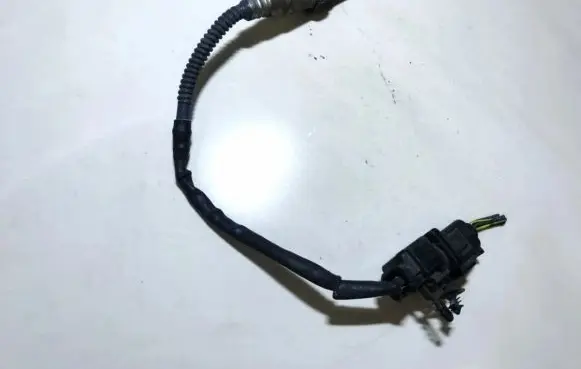 Volvo V70 Lambda probe sensor 0258017107 30751138
