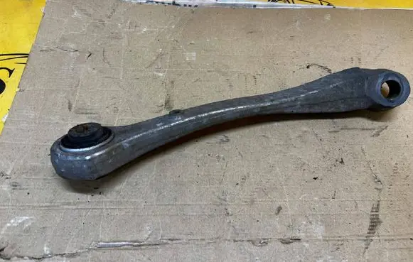Ford Explorer VI Front control arm LB5C3C260DD