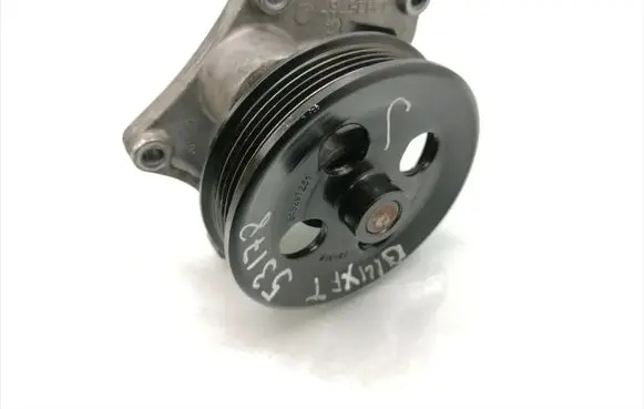 Opel Astra K Water pump 12635767