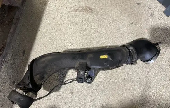 Volkswagen PASSAT CC Air pressure sensor 038906051D 0261230073