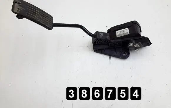 KIA Venga Accelerator throttle pedal 327271p900