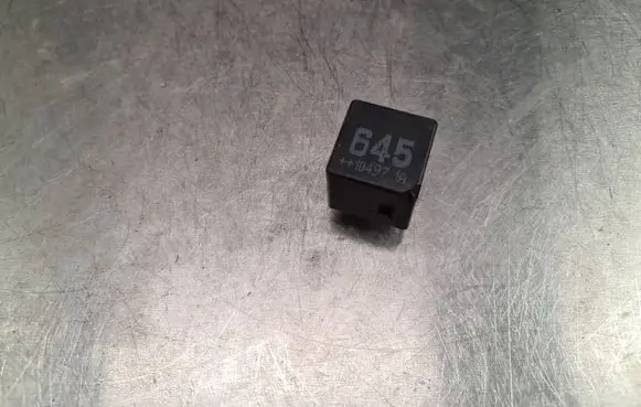 Volkswagen Caddy Other relay 4H0951253A