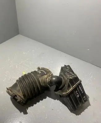 Mazda 3 I Air intake hose/pipe LF5013221A