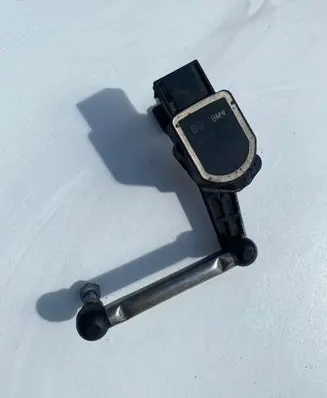 BMW X5 E70 Headlight/headlamp level sensor 6778814