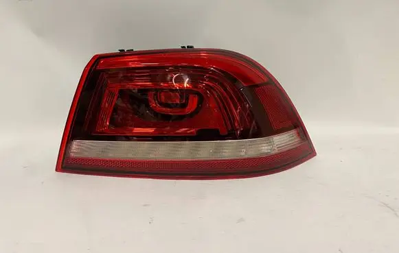 Volkswagen Eos Rear/tail lights 1Q0945096AA