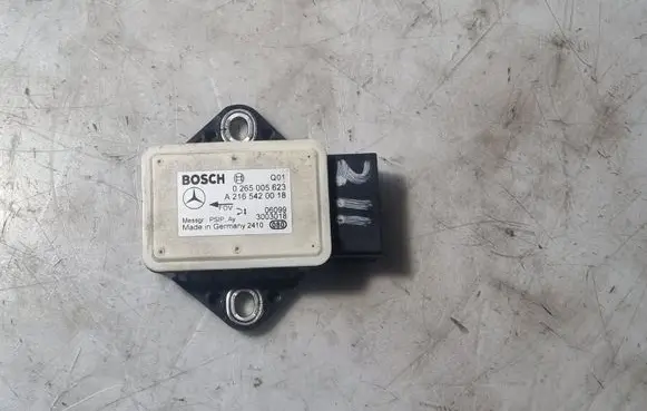 Mercedes-Benz E W211 ESP acceleration yaw rate sensor A2165420018