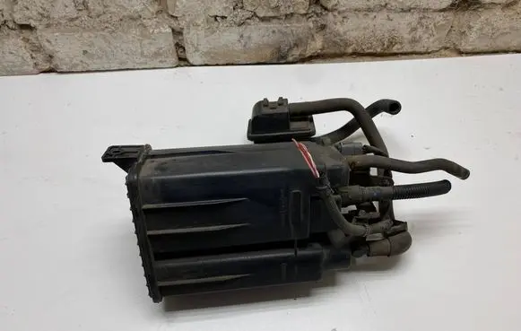 Nissan X-Trail T32 Active carbon filter fuel vapour canister 