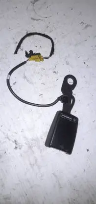 Mercedes-Benz A W169 Rear seatbelt buckle 1698602469