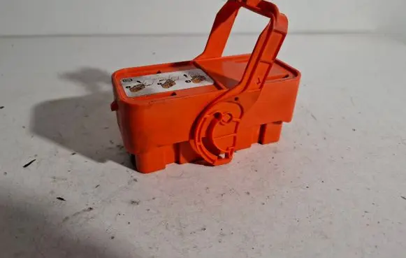 Volvo V60 Battery relay fuse 