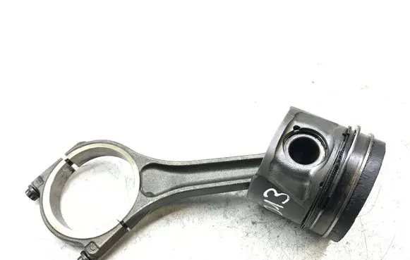 Jaguar XF Piston with connecting rod K3013