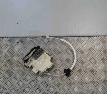 Audi Q7 4L Front door lock 8J1837016C