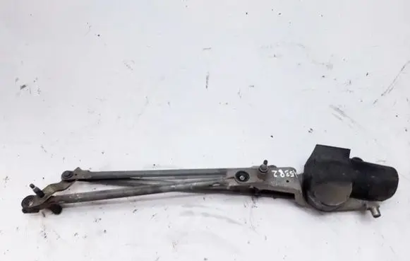 Ford Focus Front wiper linkage and motor
