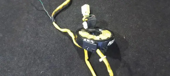 Mazda Demio Airbag slip ring squib (SRS ring) ZZ1V8D5067