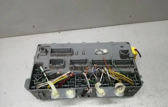 Honda Jazz Fuse module